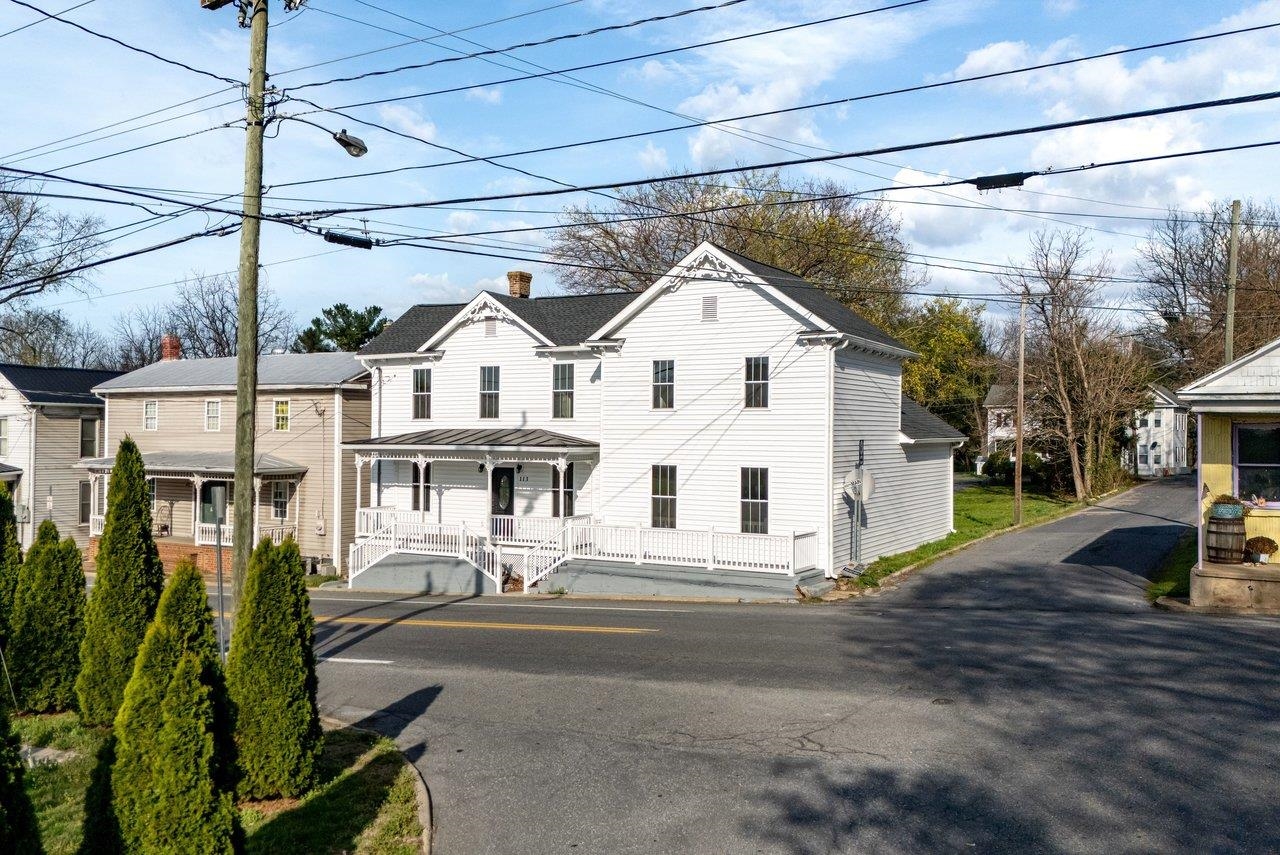 113 S MAIN ST