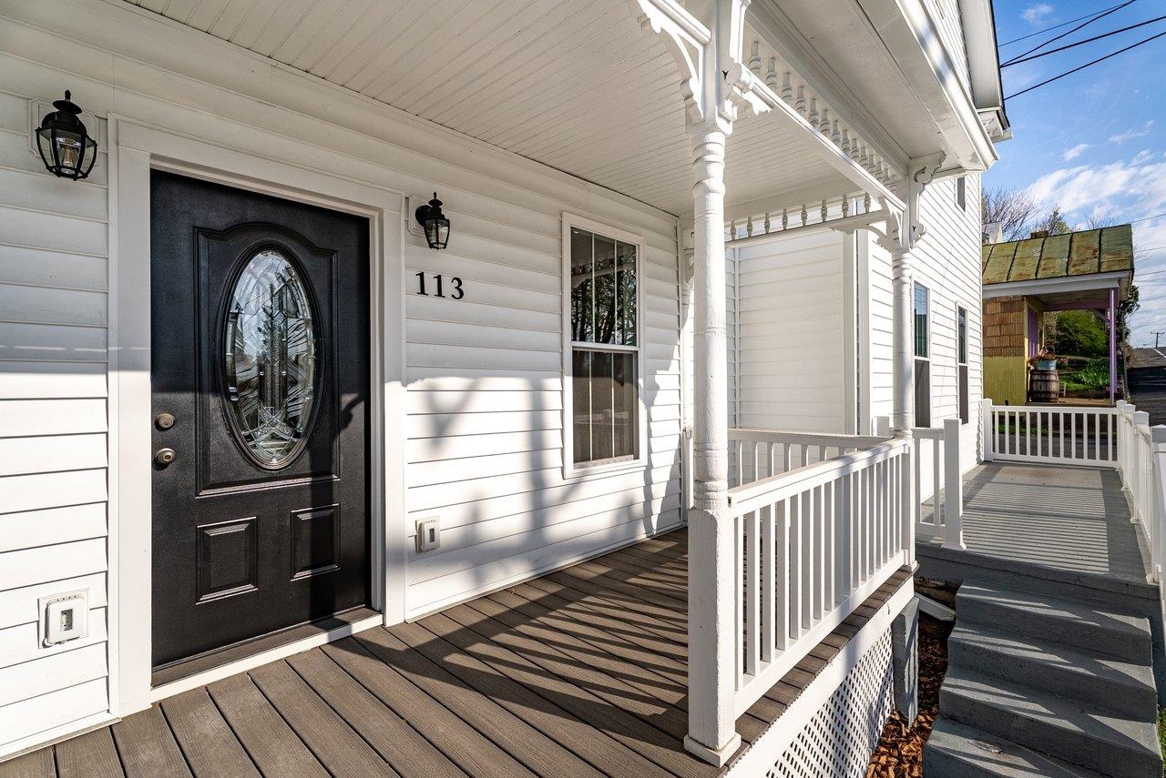 113 S MAIN ST
