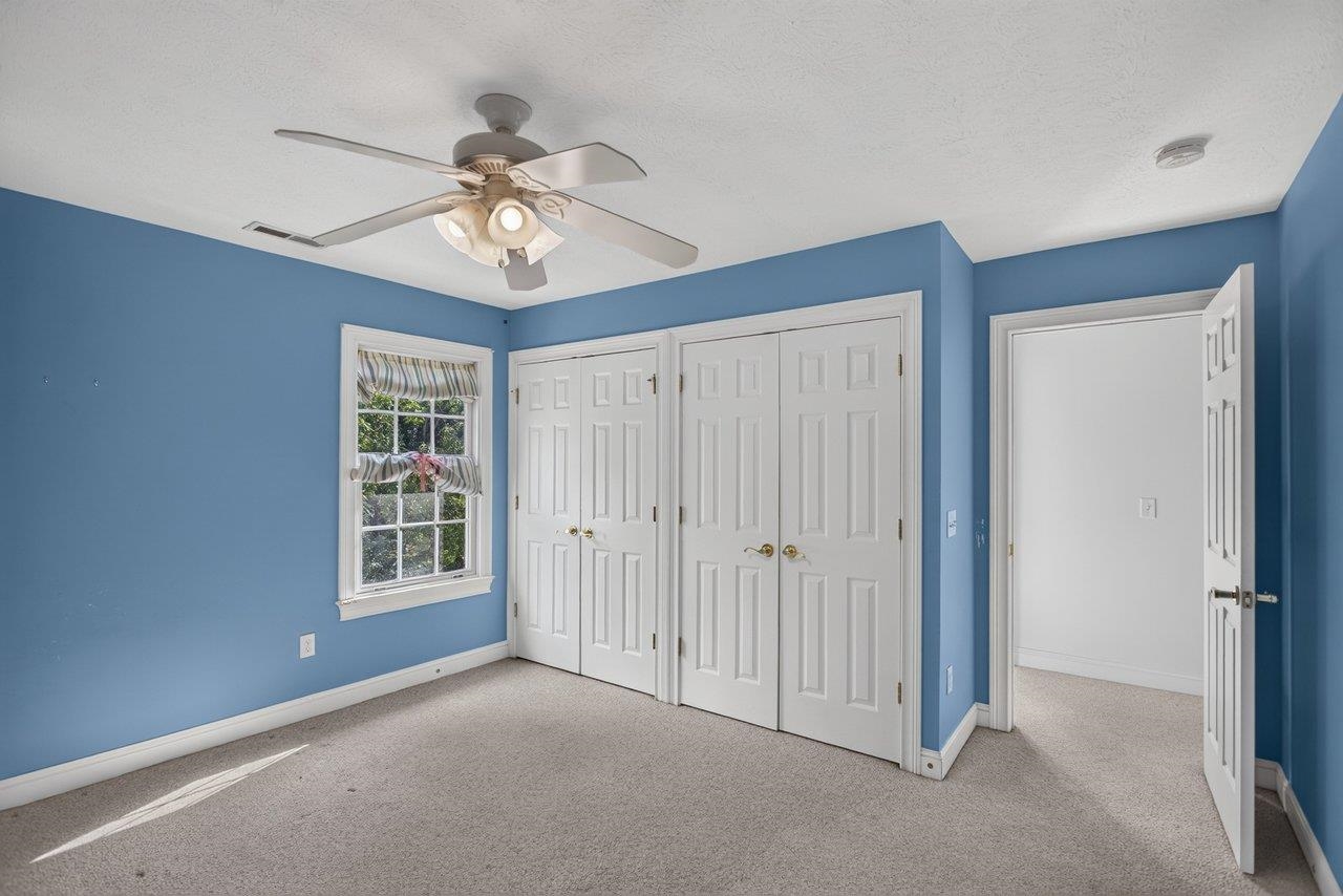 1281 KENTSHIRE DR