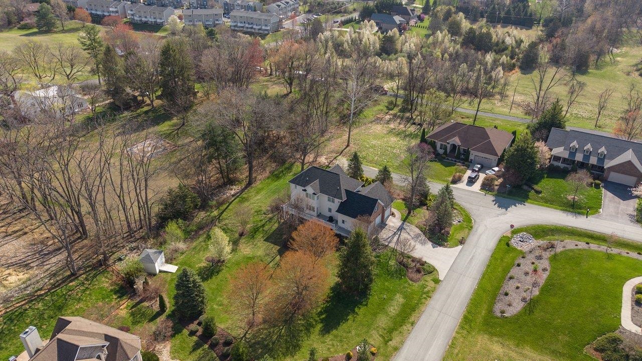 1281 KENTSHIRE DR