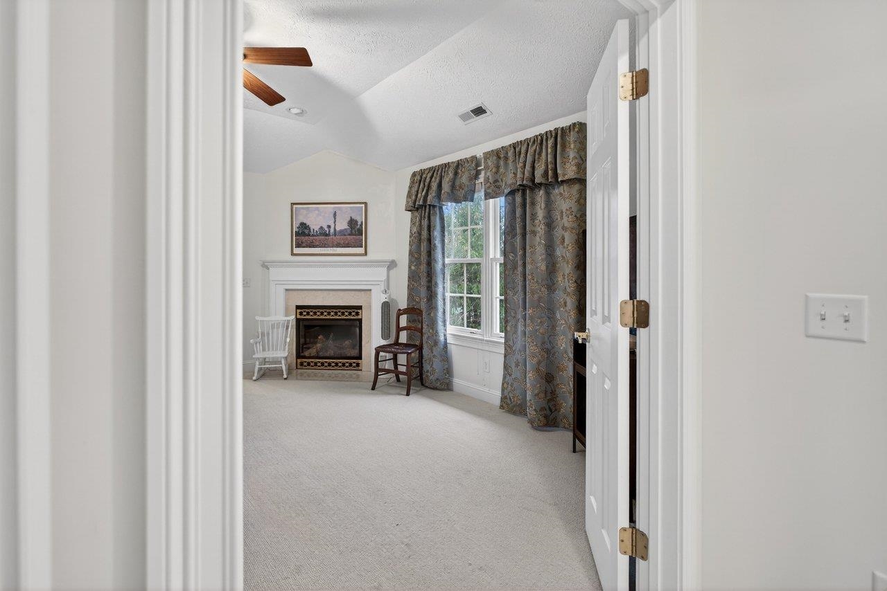 1281 KENTSHIRE DR