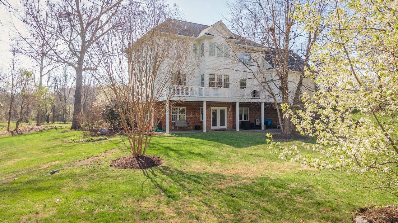 1281 KENTSHIRE DR