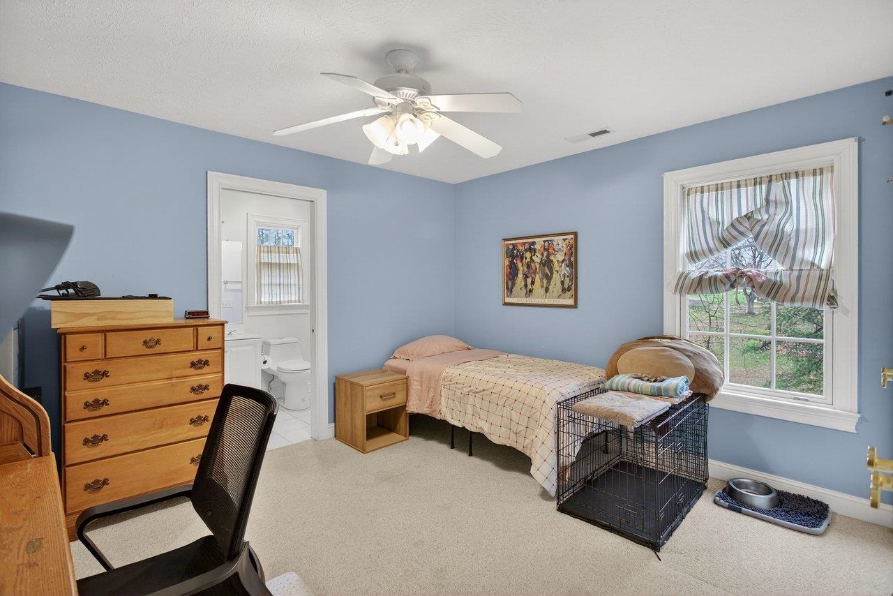 1281 KENTSHIRE DR