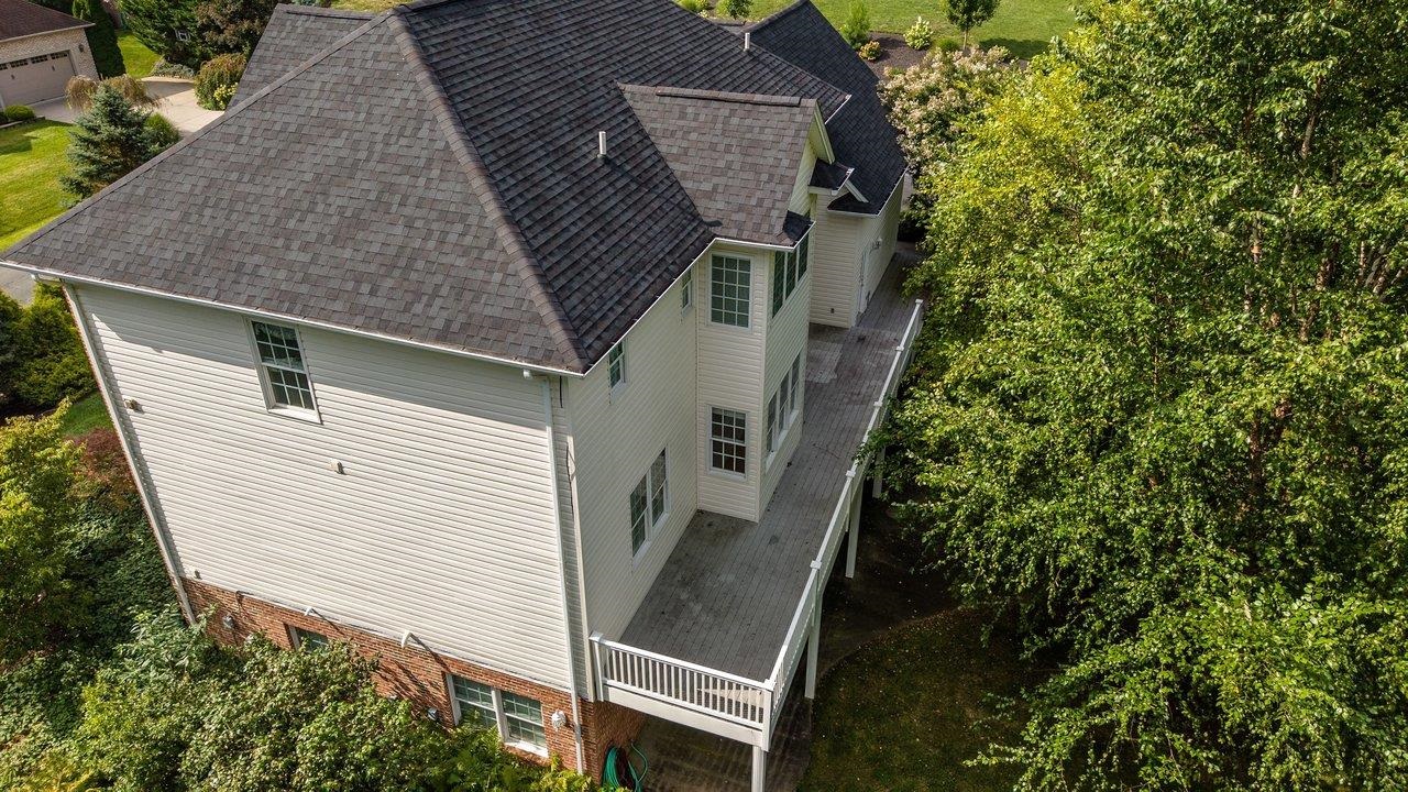 1281 KENTSHIRE DR