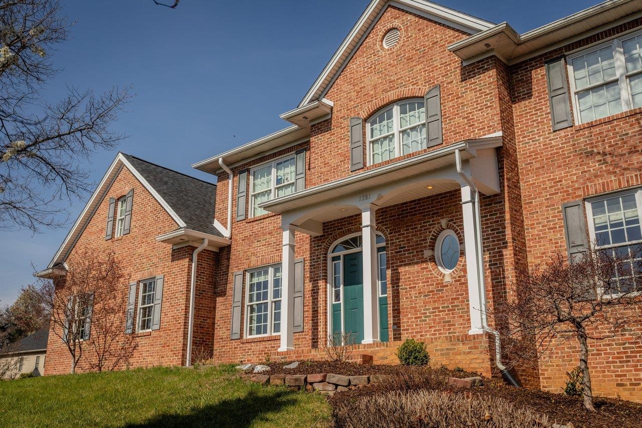 1281 KENTSHIRE DR