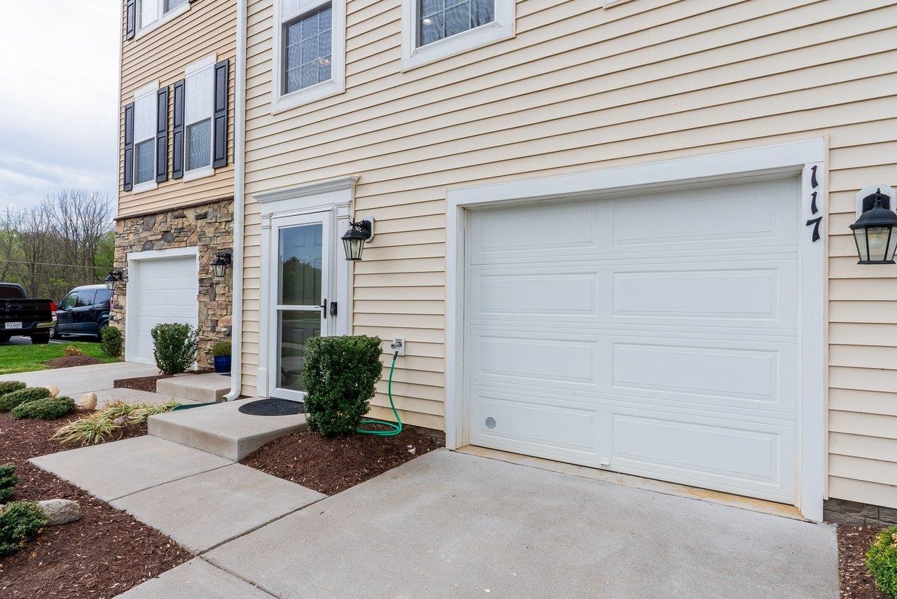 117 WILLOWSHIRE CT
