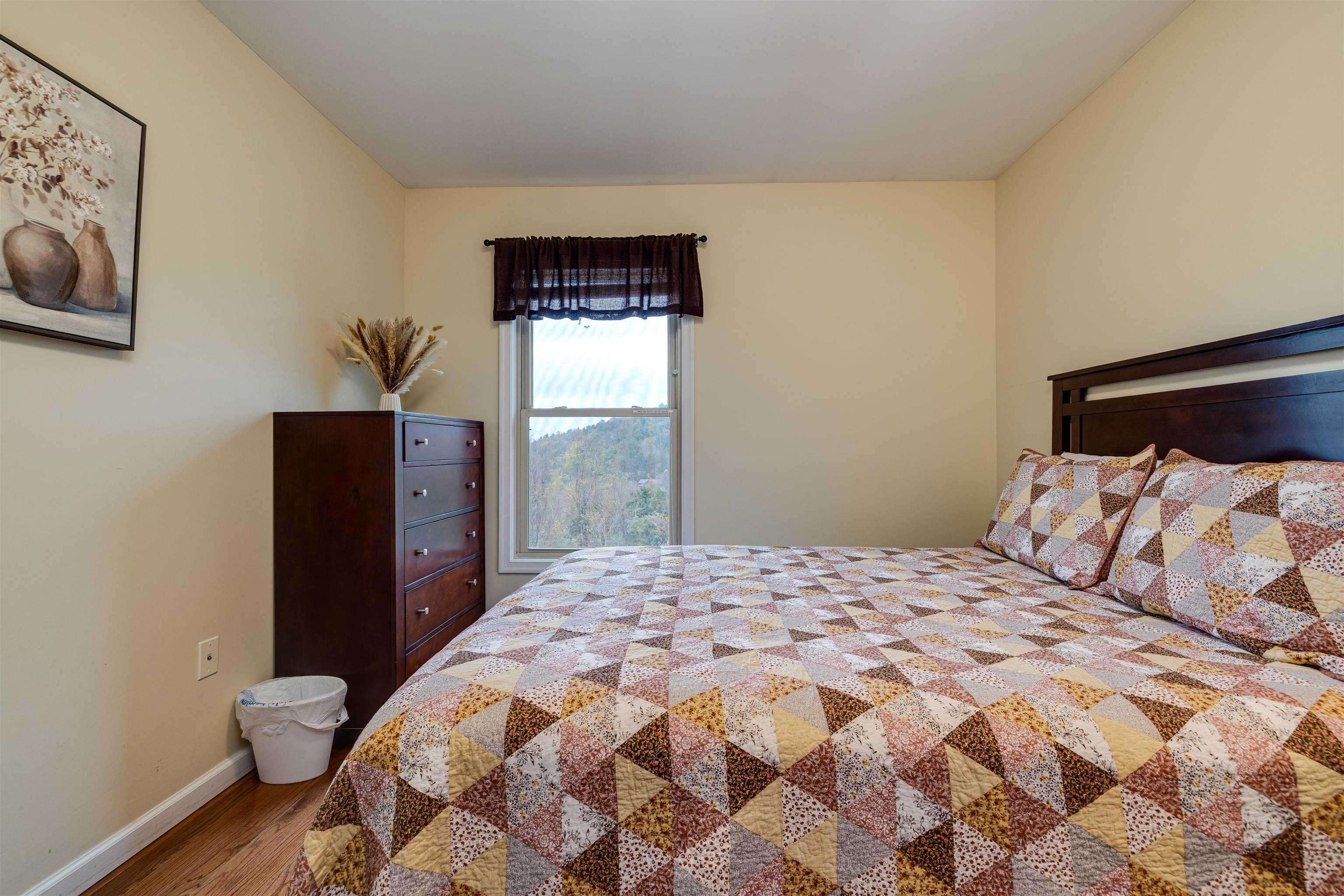 2225 & 2319 VALLEY BURG RD