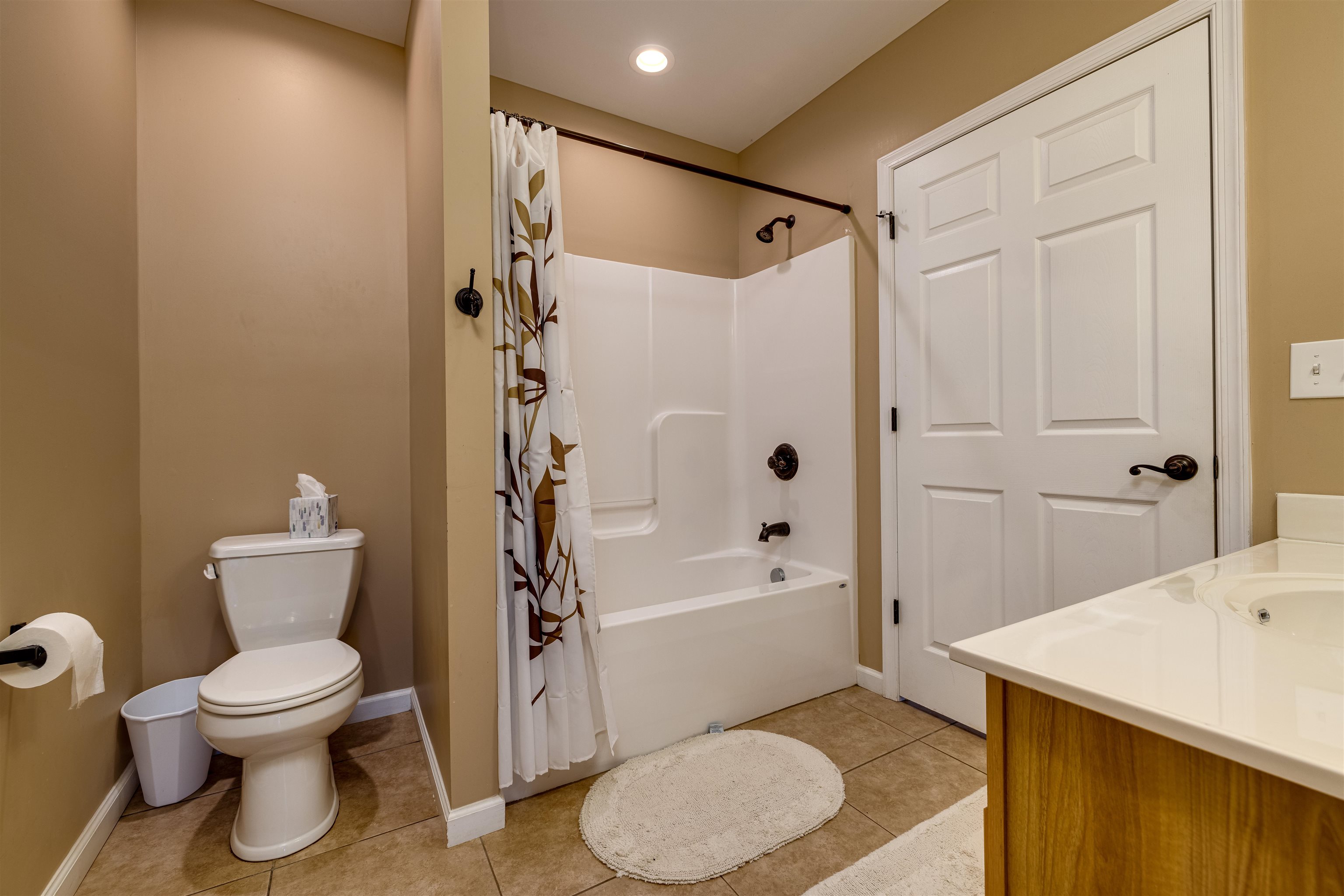 2225 & 2319 VALLEY BURG RD