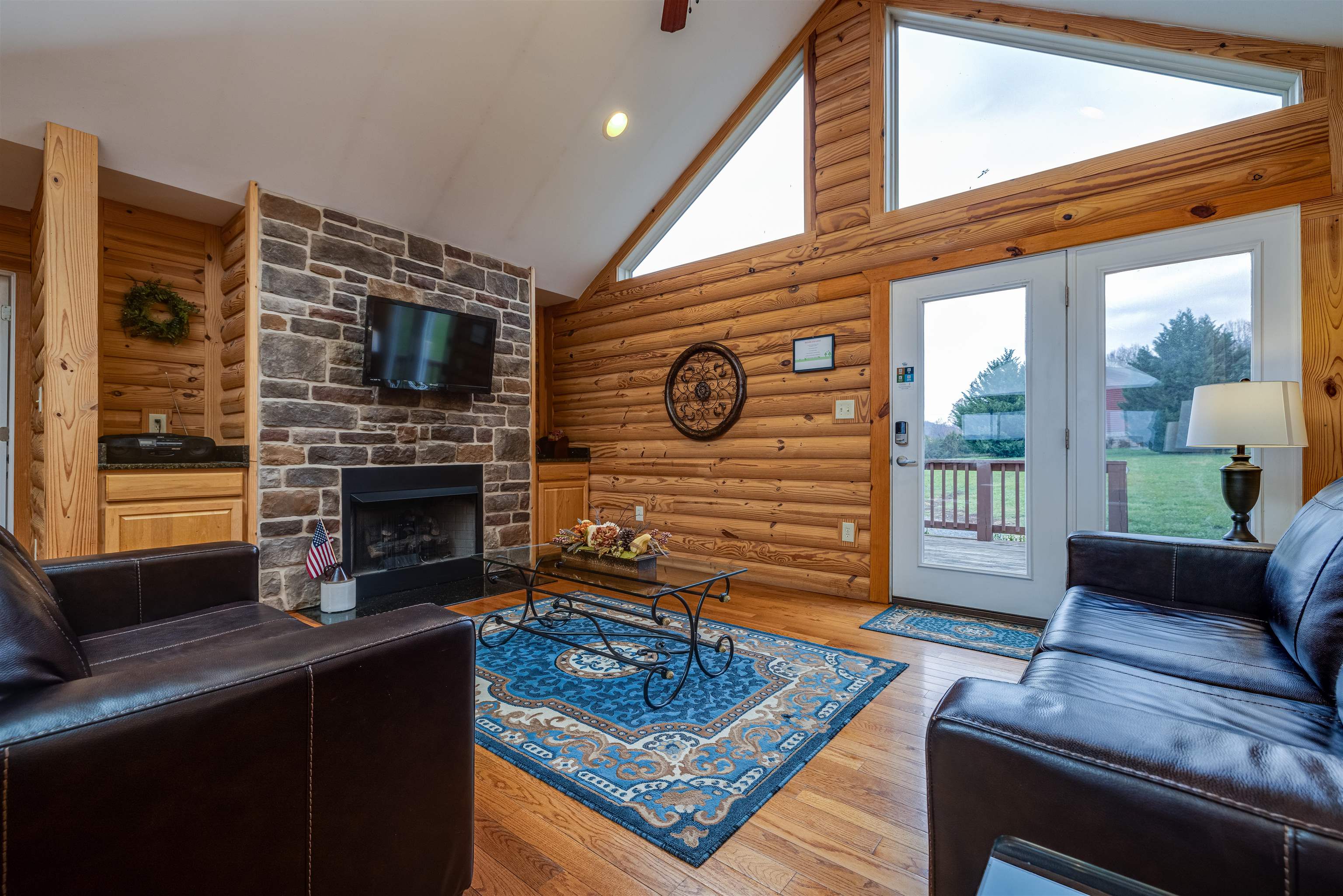 2225 & 2319 VALLEY BURG RD