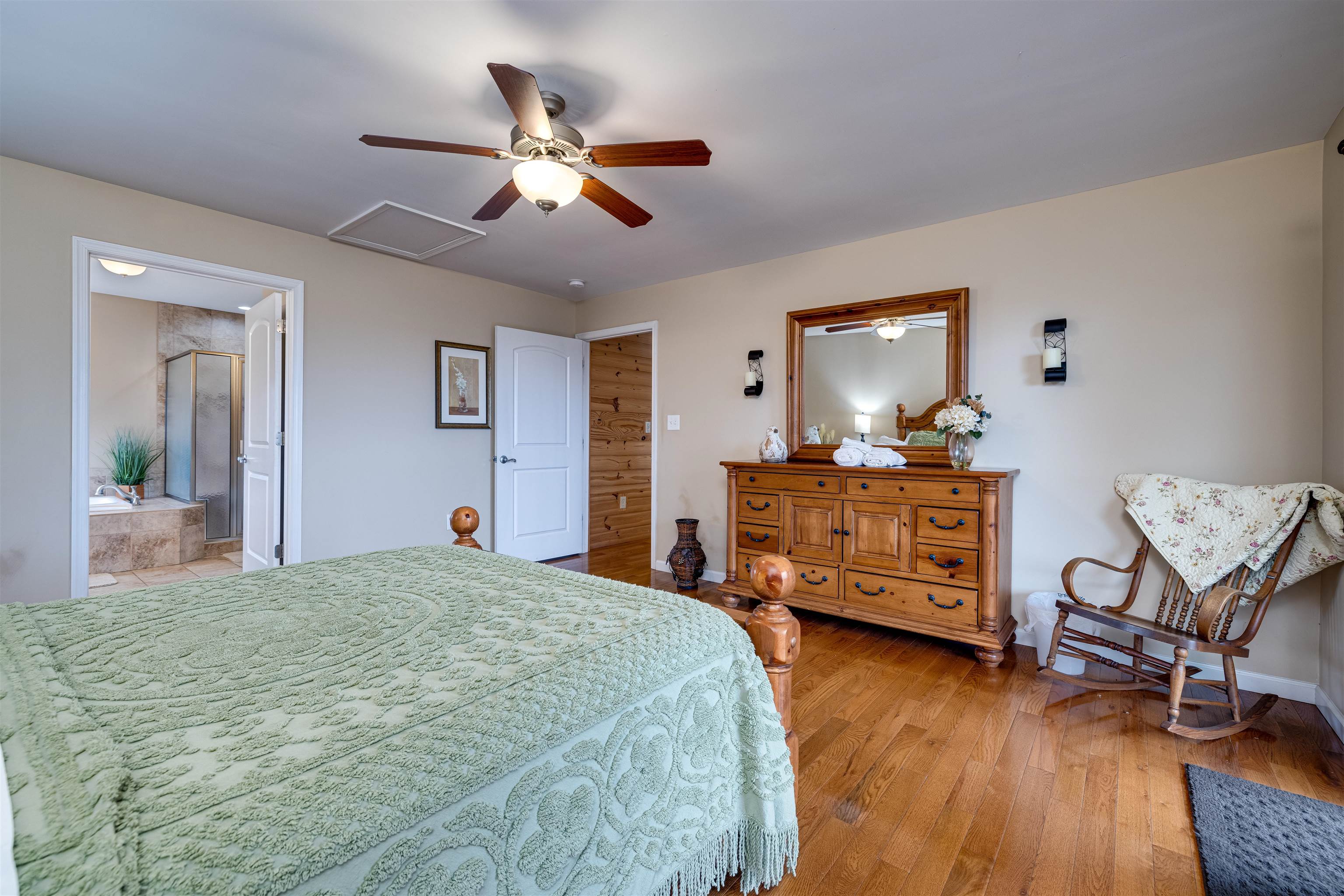 2225 & 2319 VALLEY BURG RD