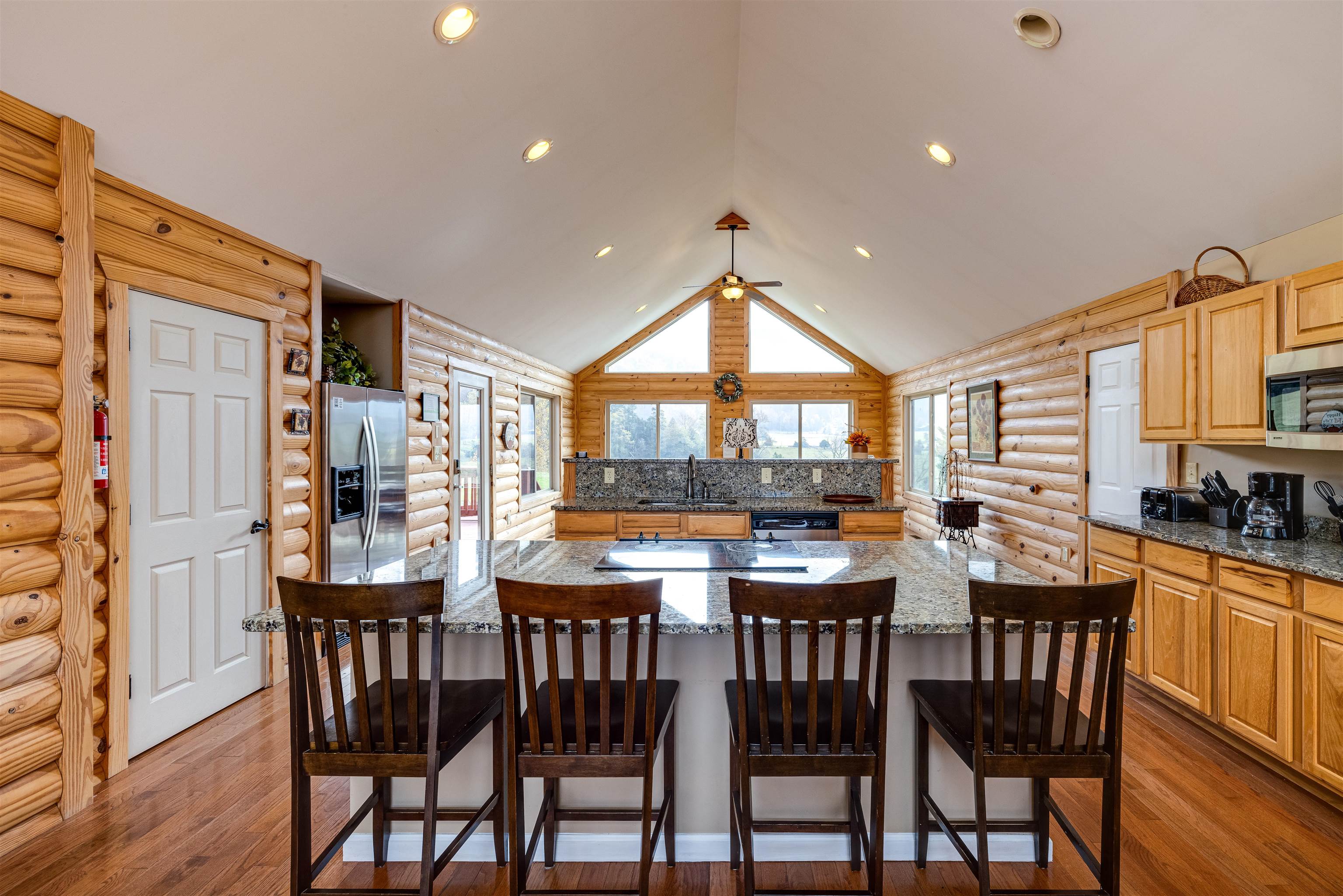 2225 & 2319 VALLEY BURG RD