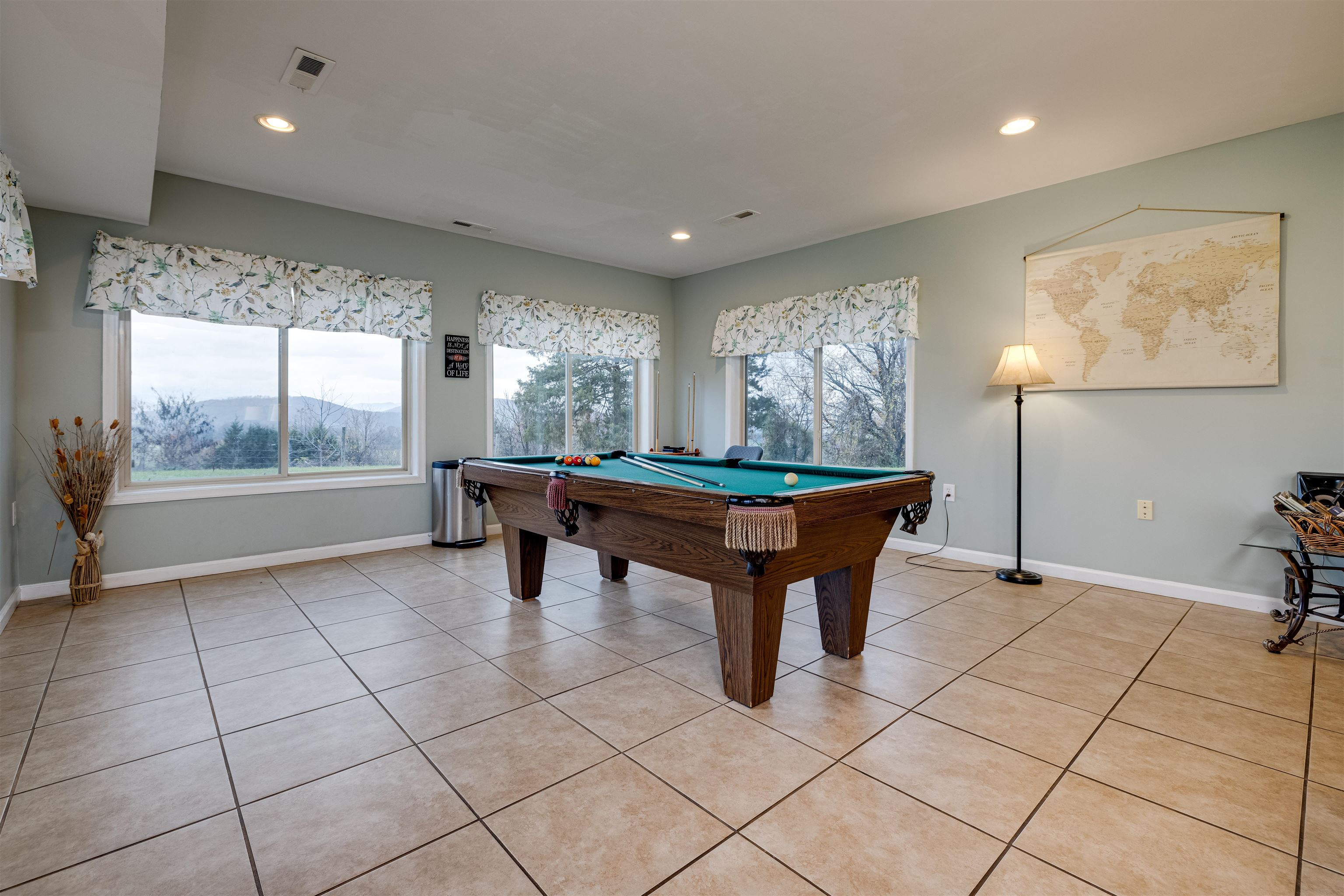 2225 & 2319 VALLEY BURG RD