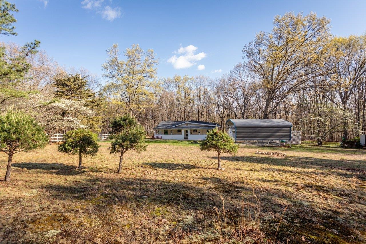 160 GALE LN