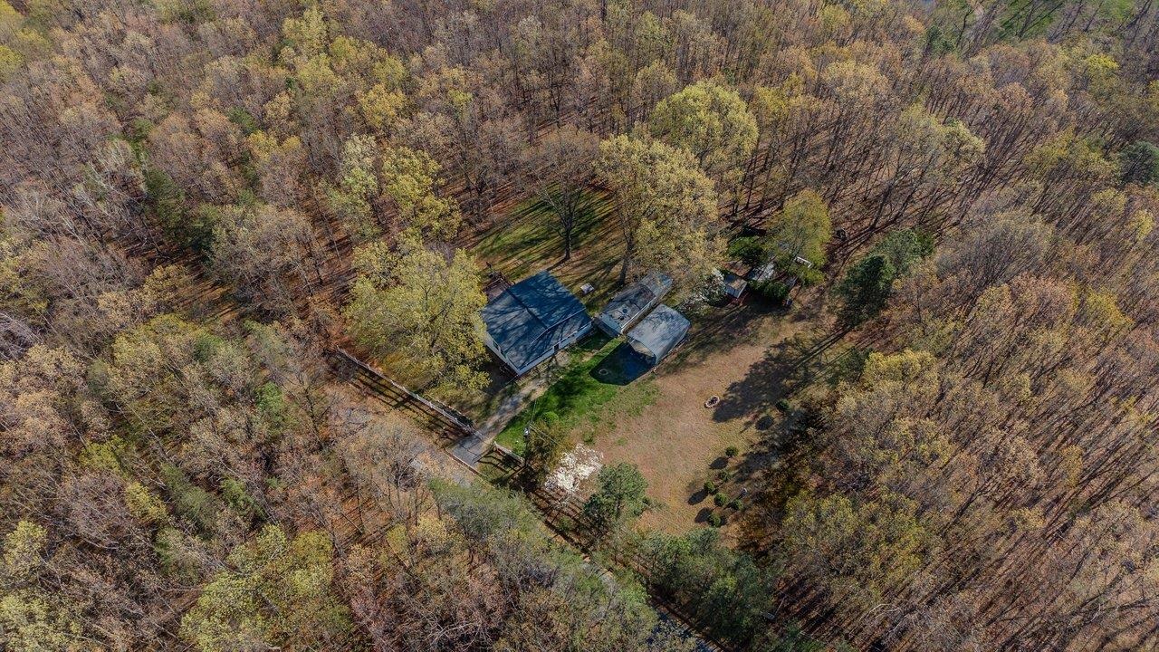 160 GALE LN
