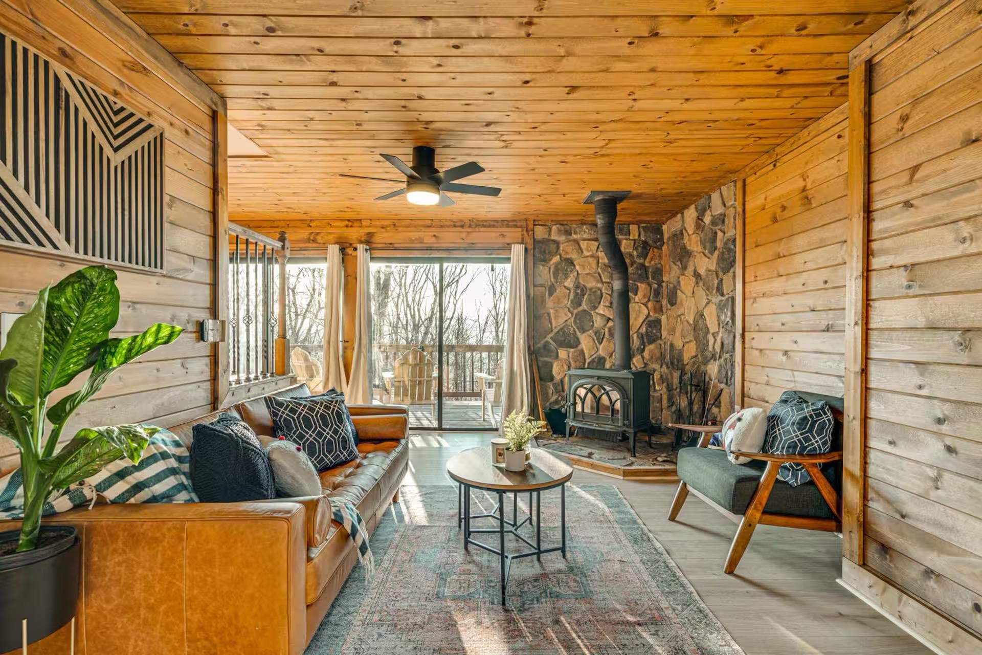 137 PARK VIEW DR