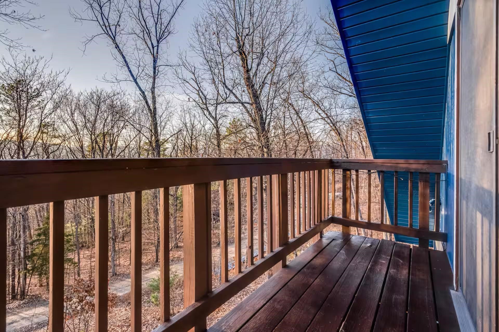 137 PARK VIEW DR