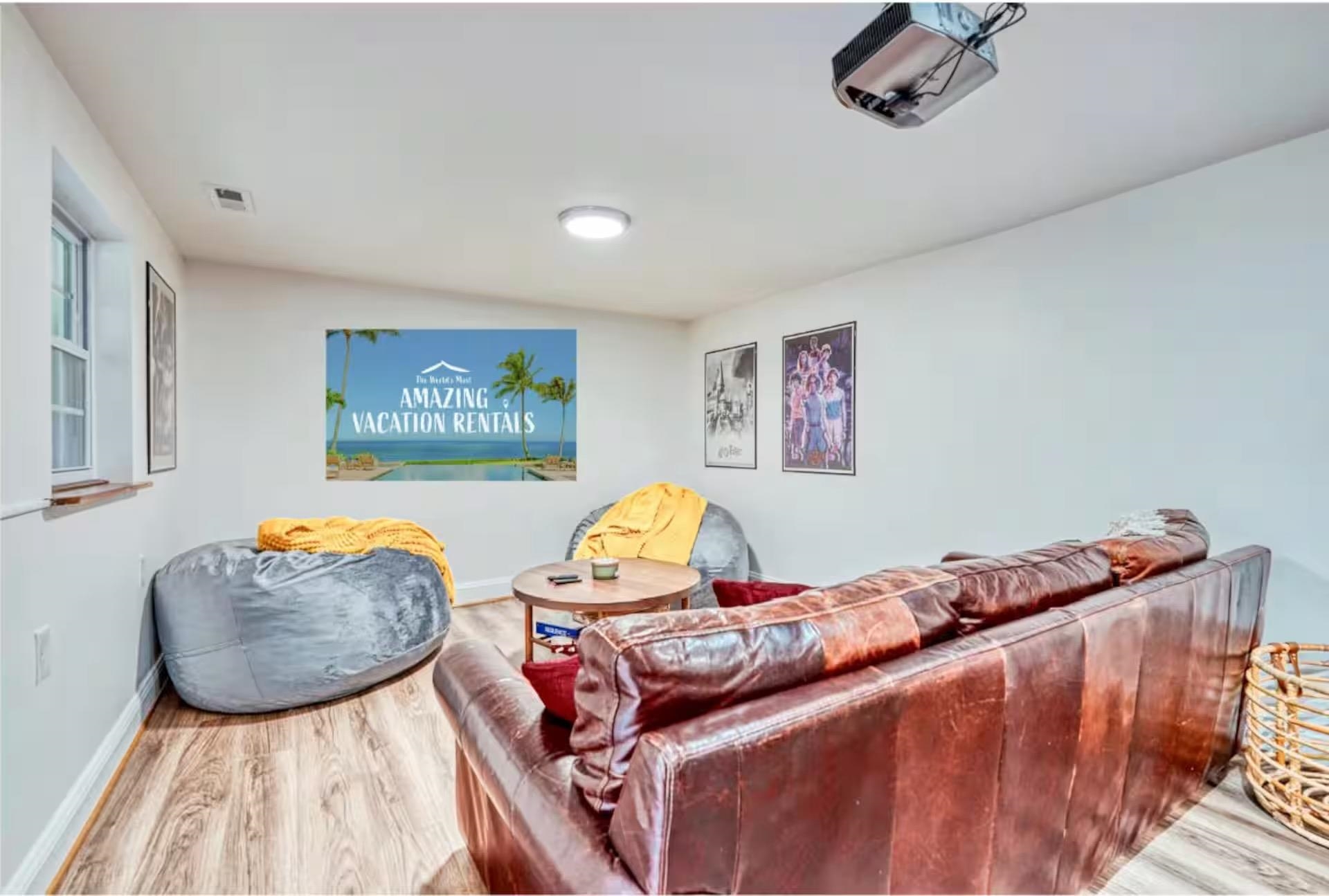 218 N VIEW DR