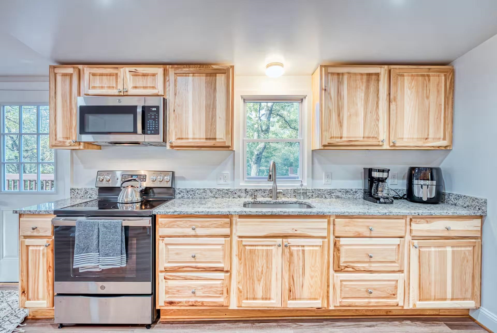 218 N VIEW DR