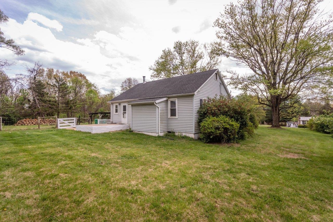 1856 GRAVELS RD