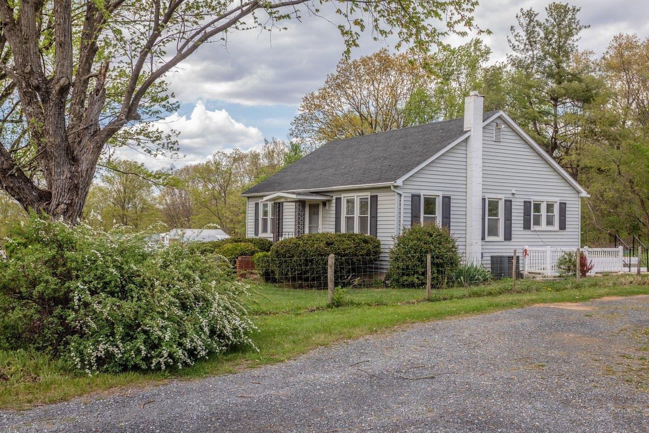 1856 GRAVELS RD