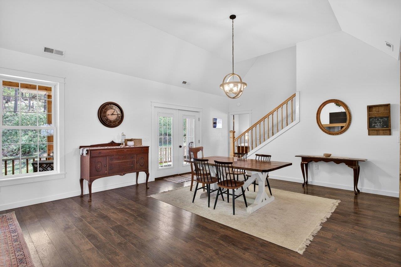 5266 FOOTHILLS LN