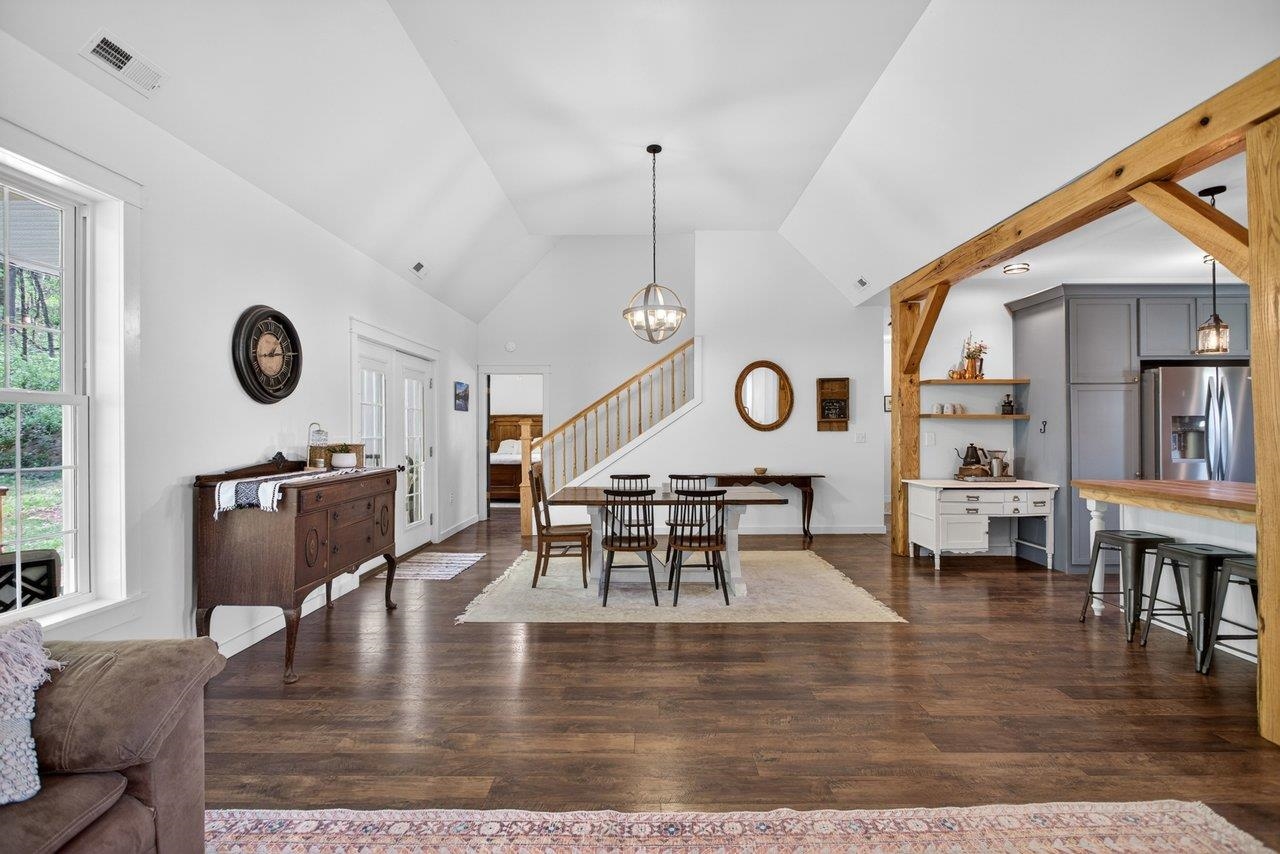 5266 FOOTHILLS LN