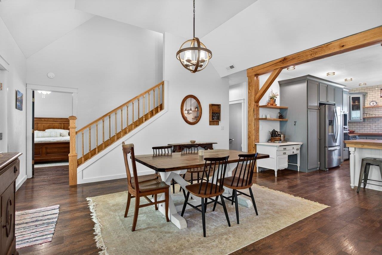 5266 FOOTHILLS LN