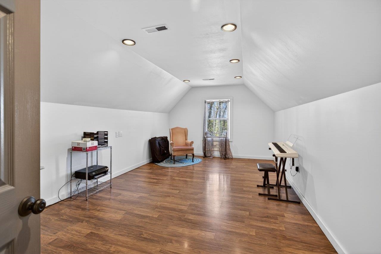 5266 FOOTHILLS LN