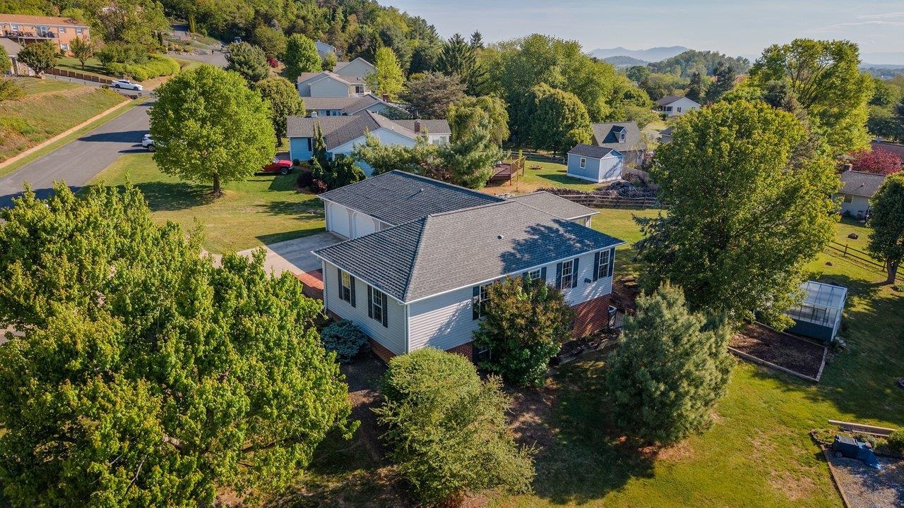 127 VALLEY VIEW AVE