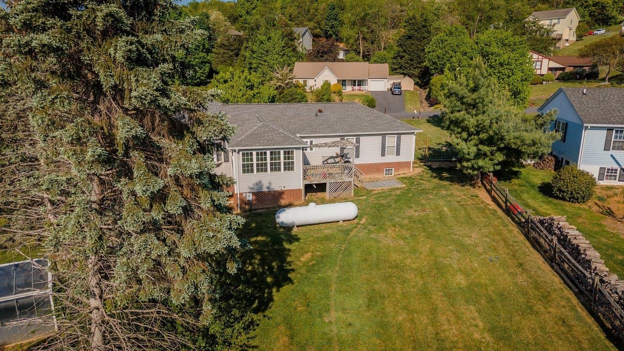 127 VALLEY VIEW AVE
