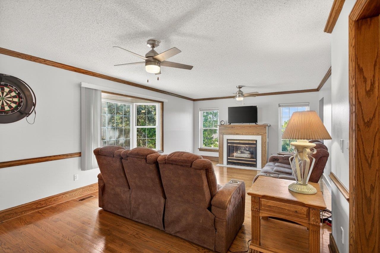 127 VALLEY VIEW AVE