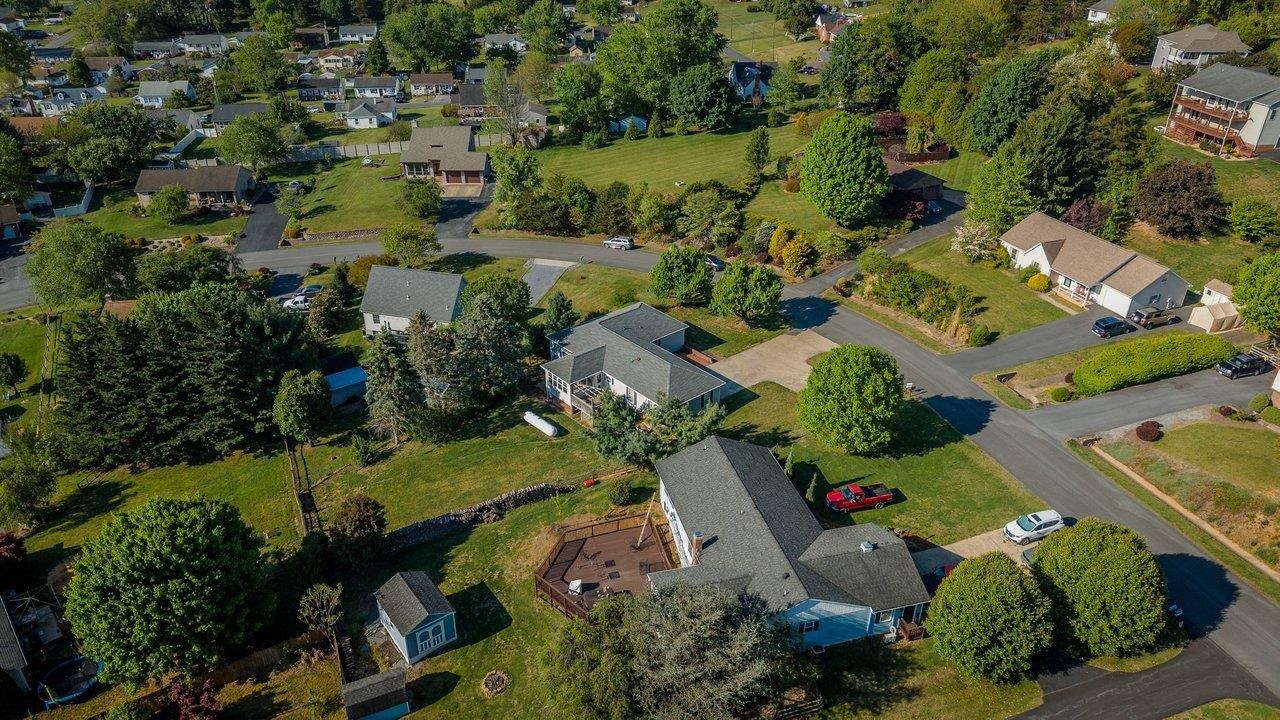 127 VALLEY VIEW AVE