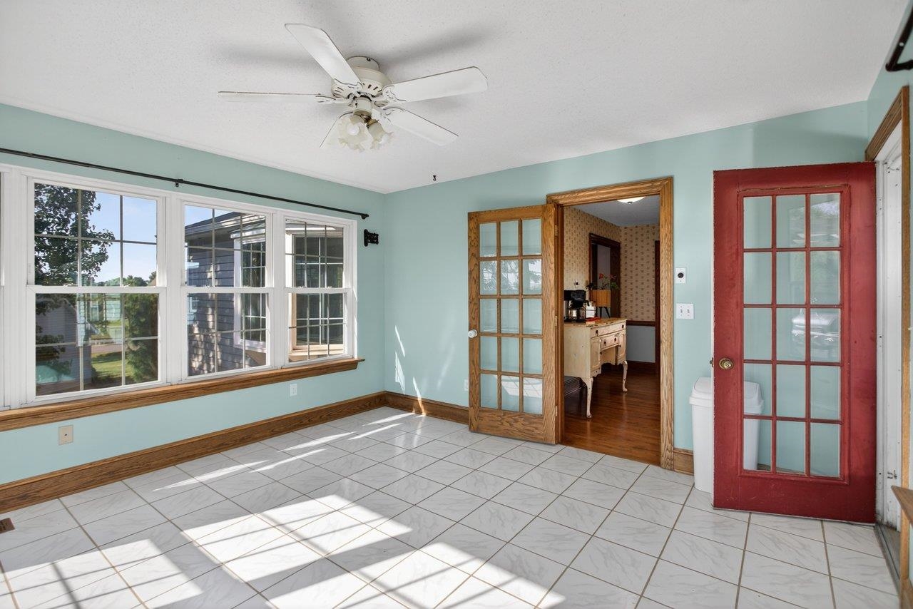 127 VALLEY VIEW AVE