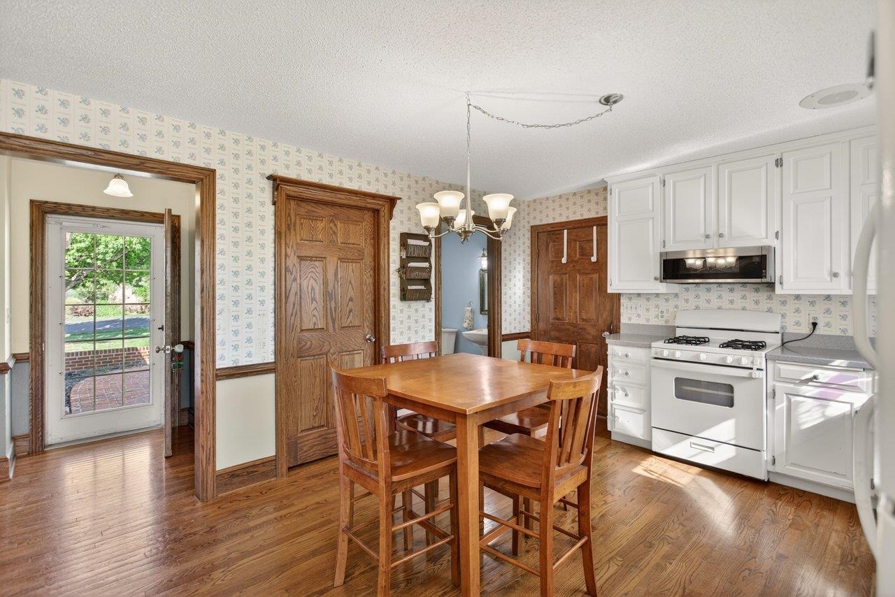 127 VALLEY VIEW AVE