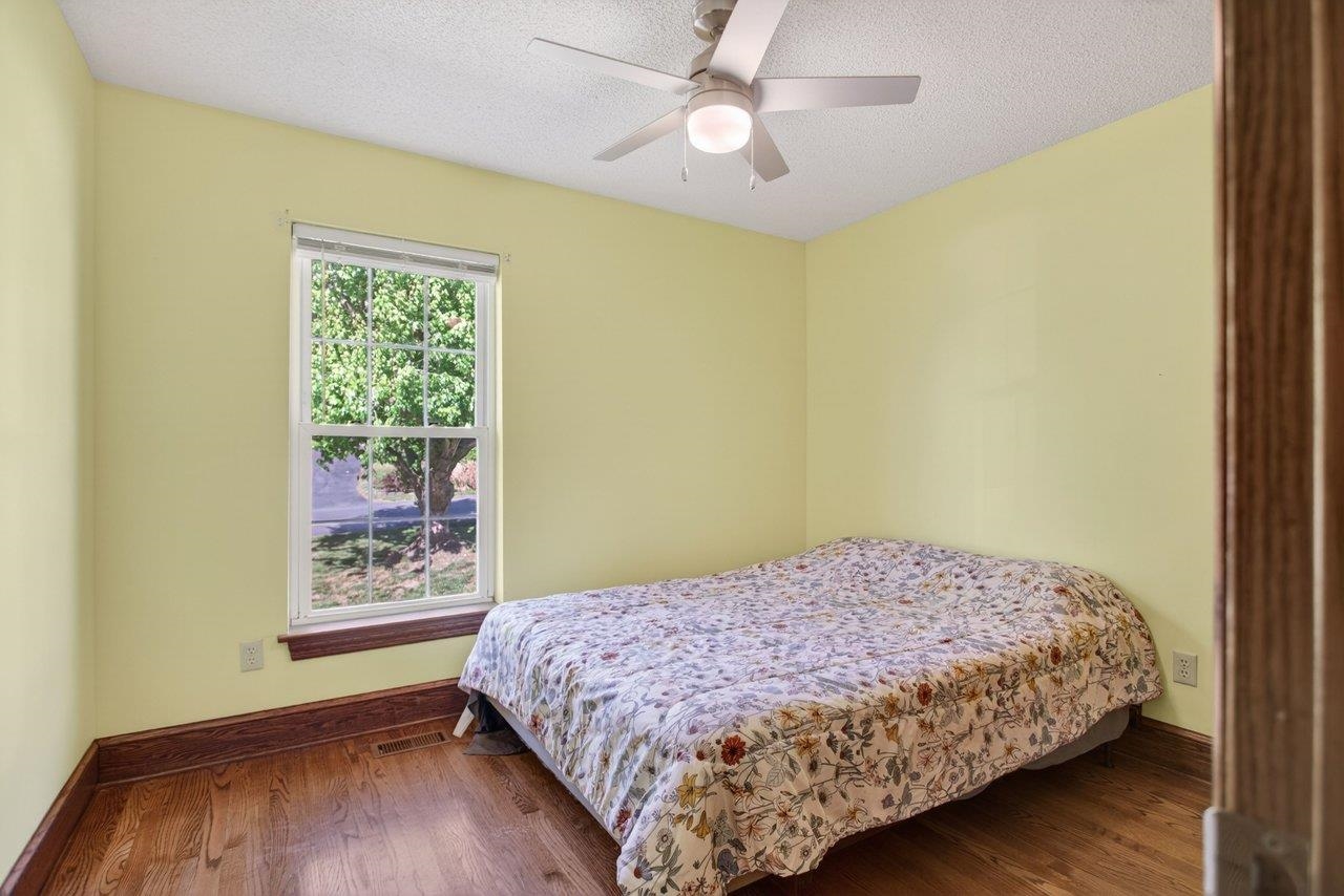 127 VALLEY VIEW AVE