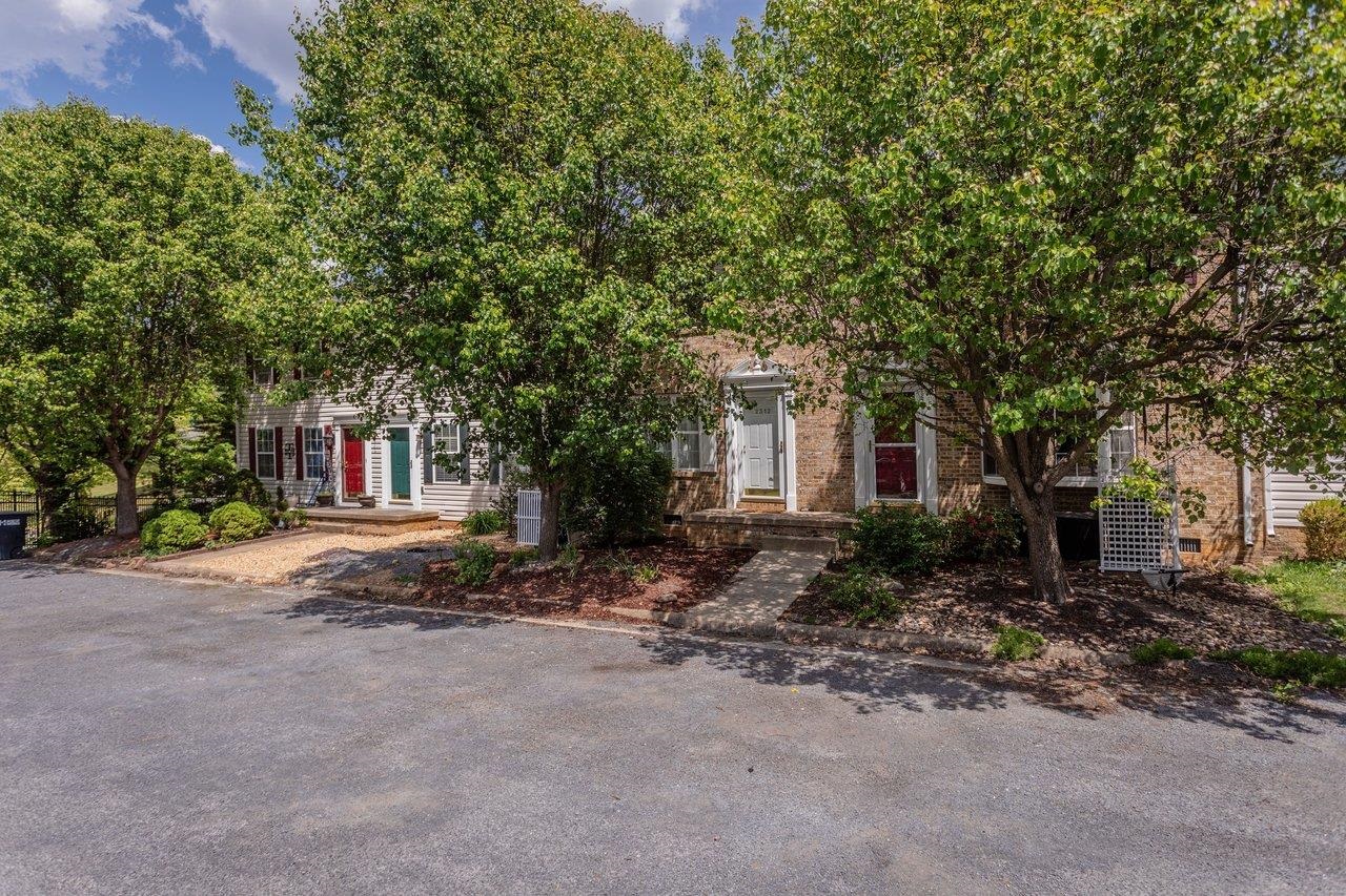 2312 BRECKENRIDGE CT