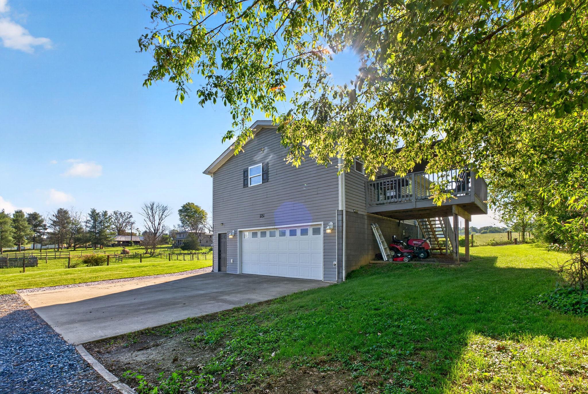 3751 PINEVILLE RD