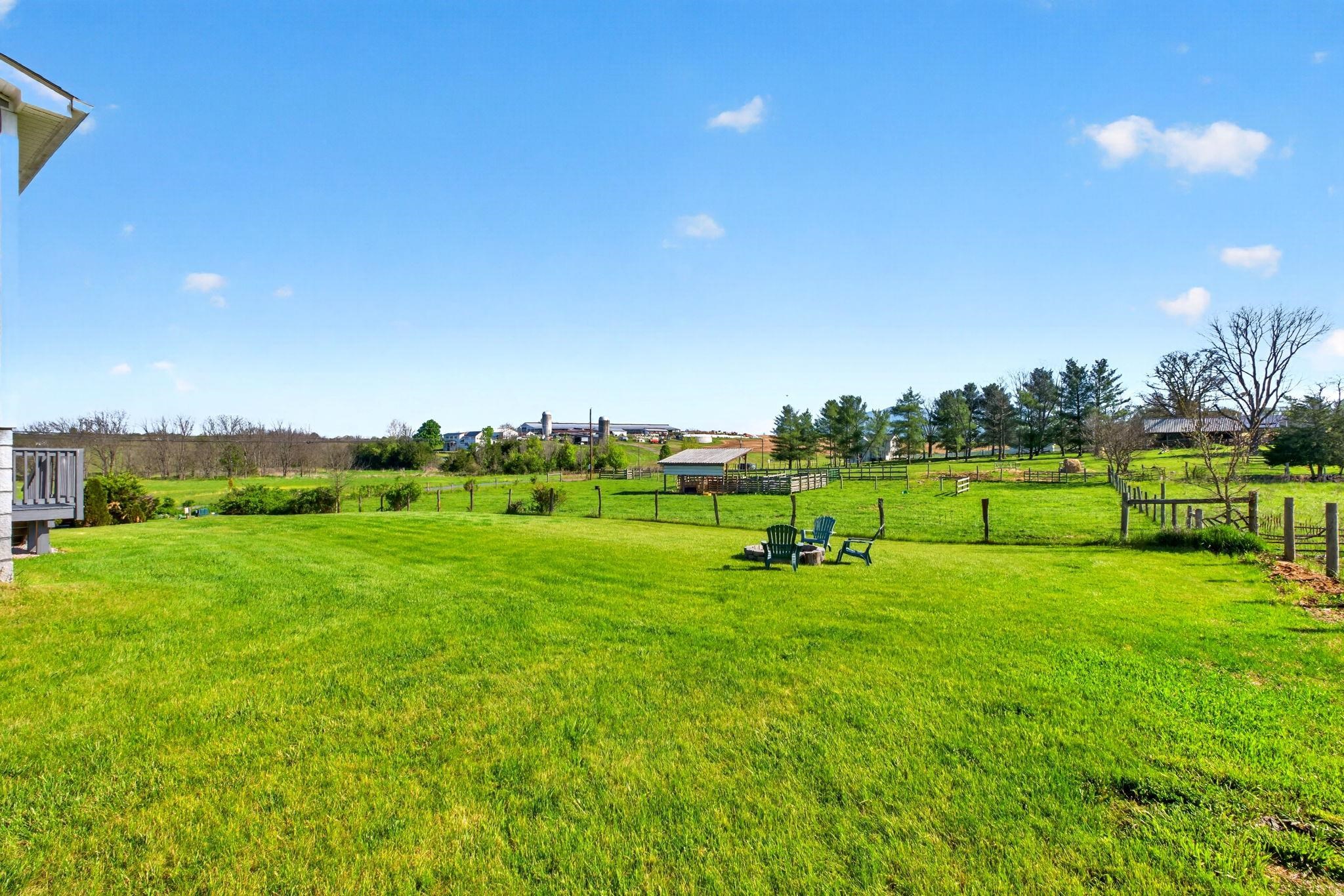 3751 PINEVILLE RD