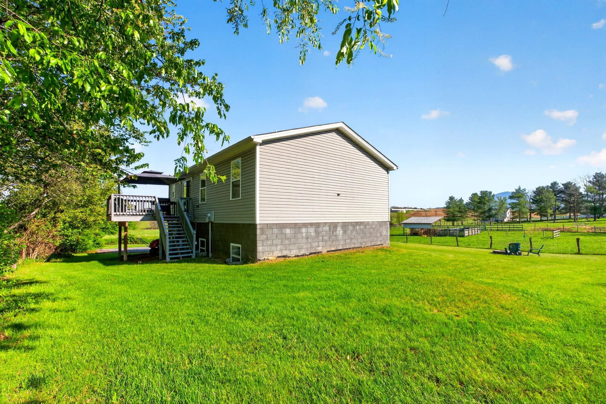3751 PINEVILLE RD