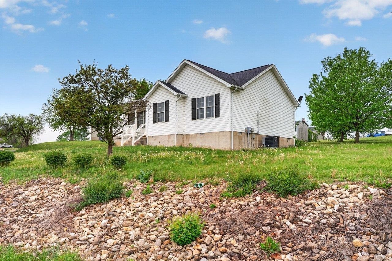 14895 WOODCREEK LN