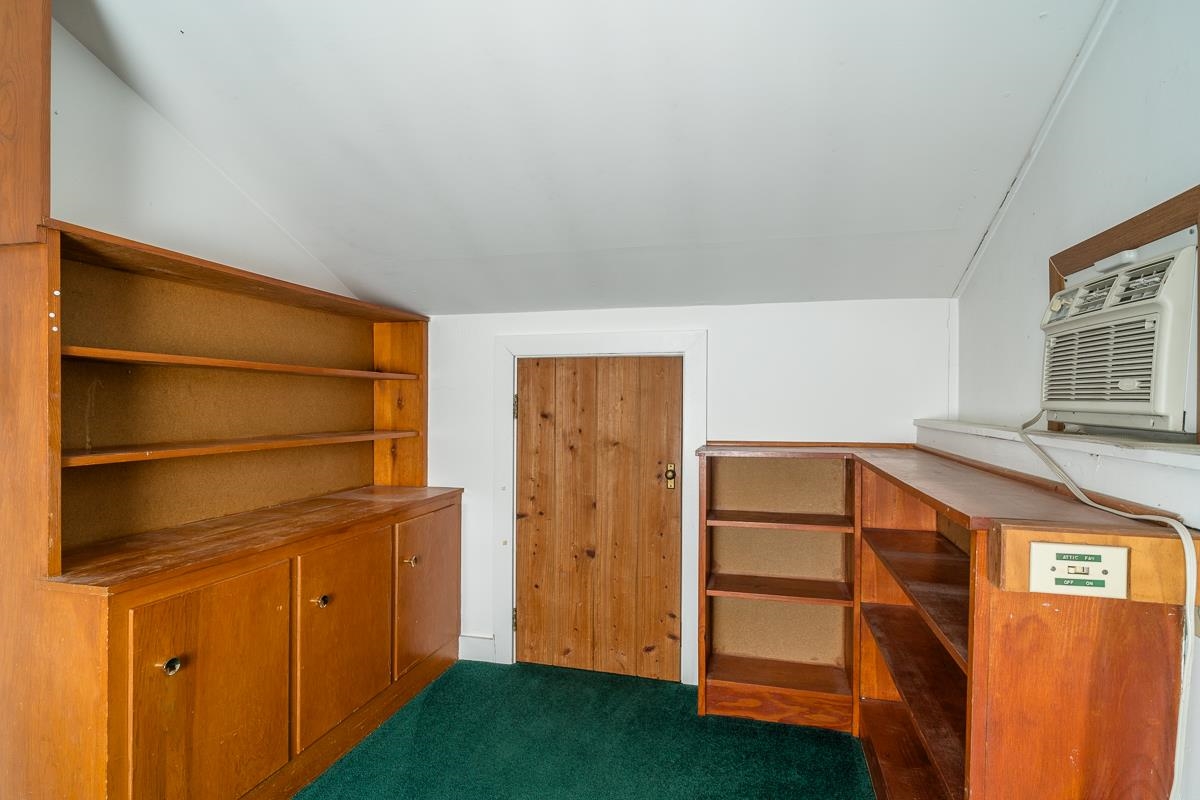 1401 COLLEGE AVE