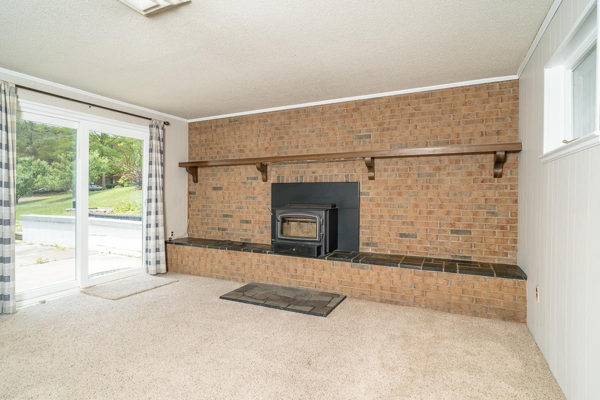 1401 COLLEGE AVE