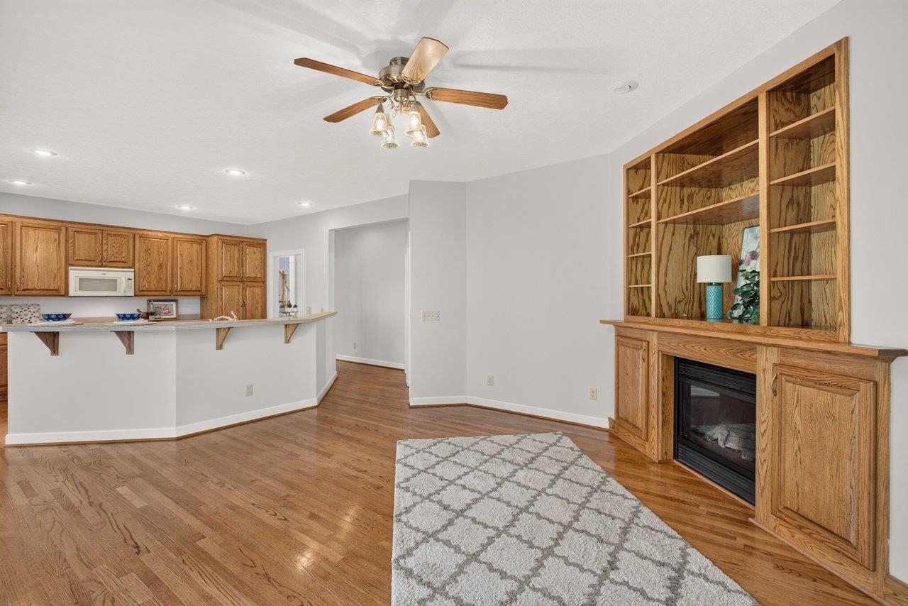 855 WILD CHERRY LN