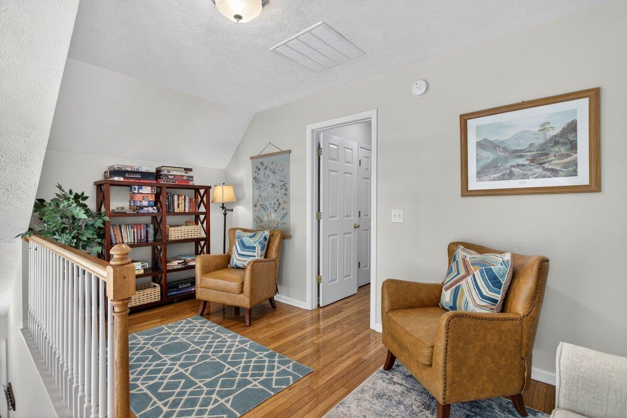 5109 TREVINO DR