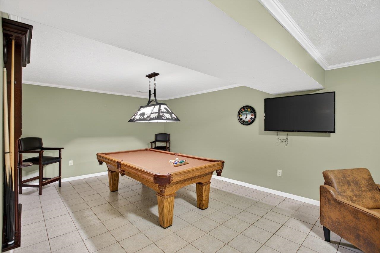 5109 TREVINO DR
