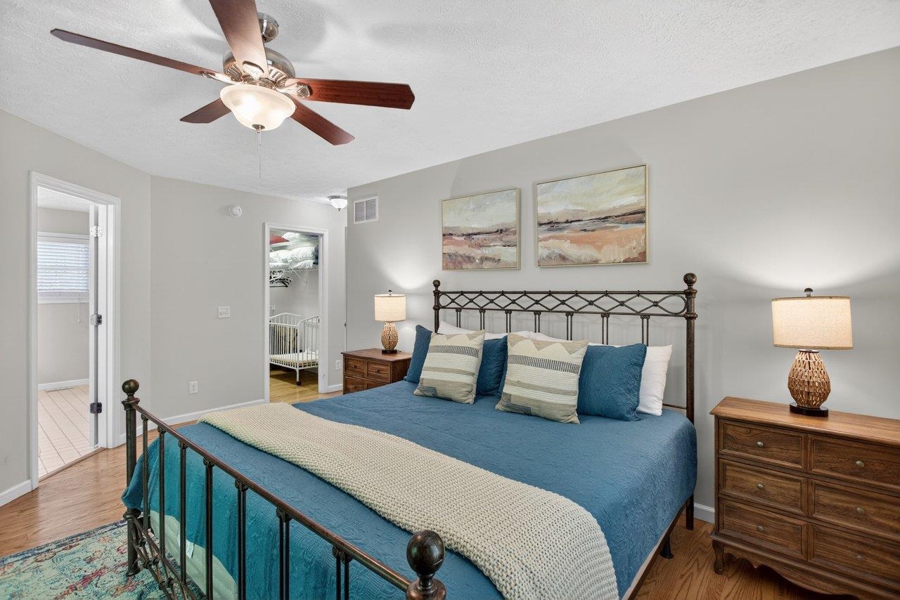 5109 TREVINO DR