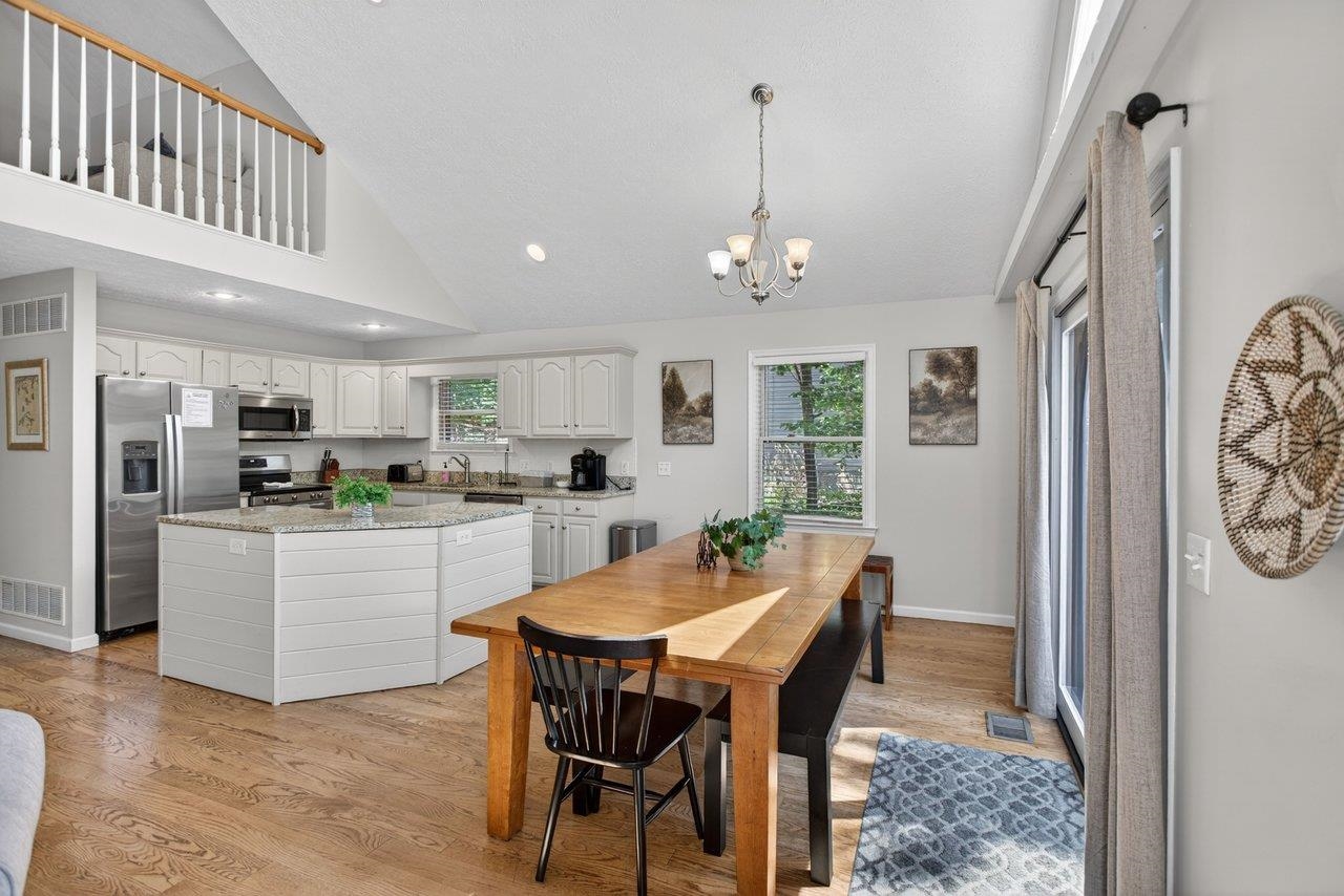 5109 TREVINO DR