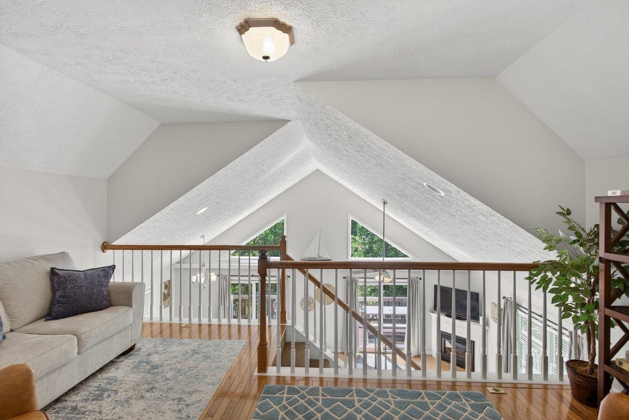 5109 TREVINO DR