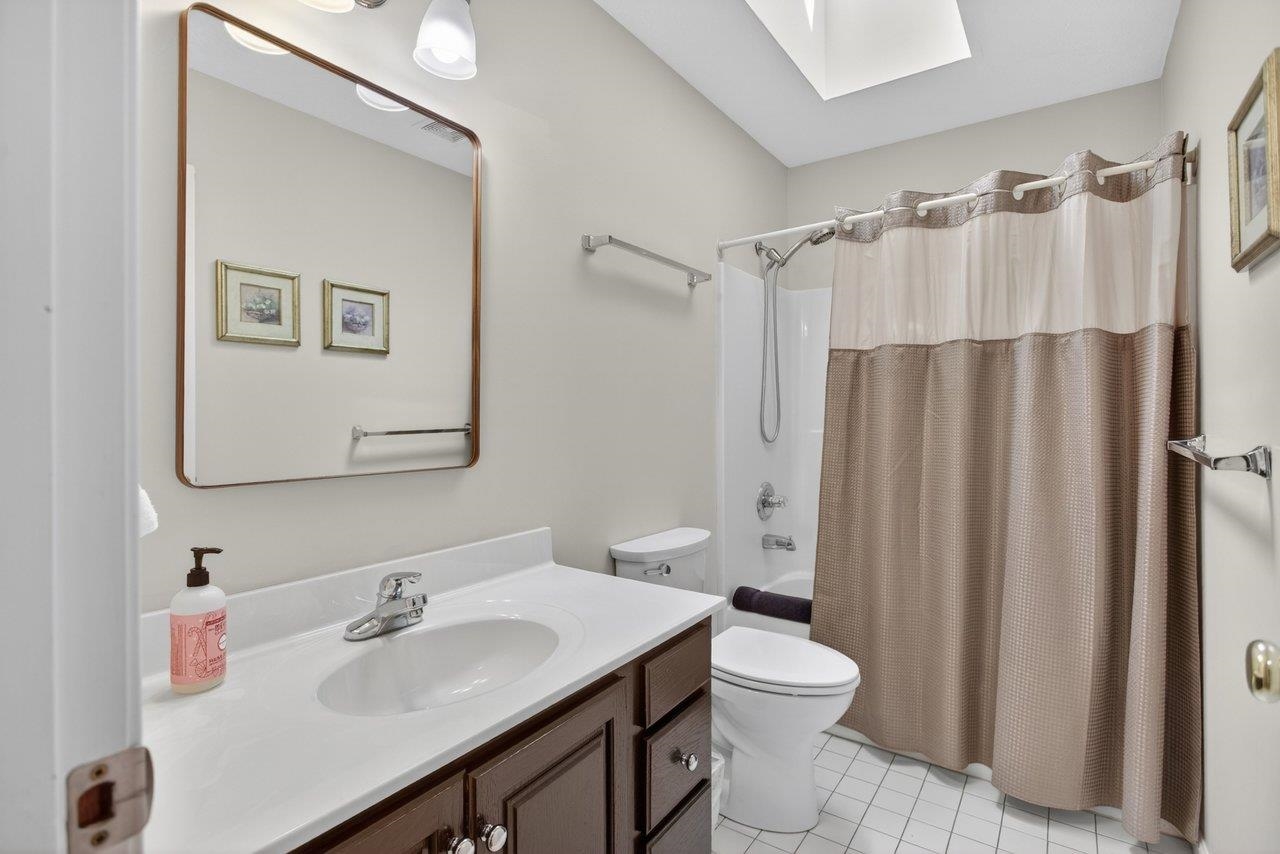 5109 TREVINO DR