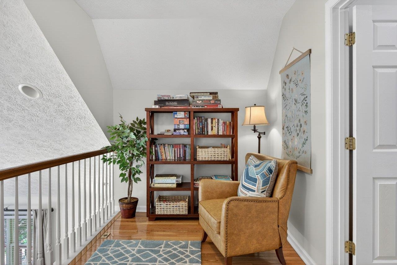 5109 TREVINO DR